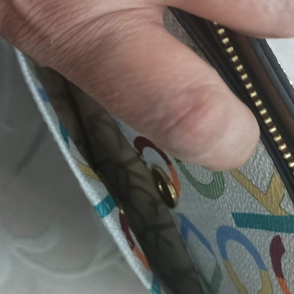 Authentic Calvin Klein coated PVC rainbow signature tote bag - Picture 9 of 14